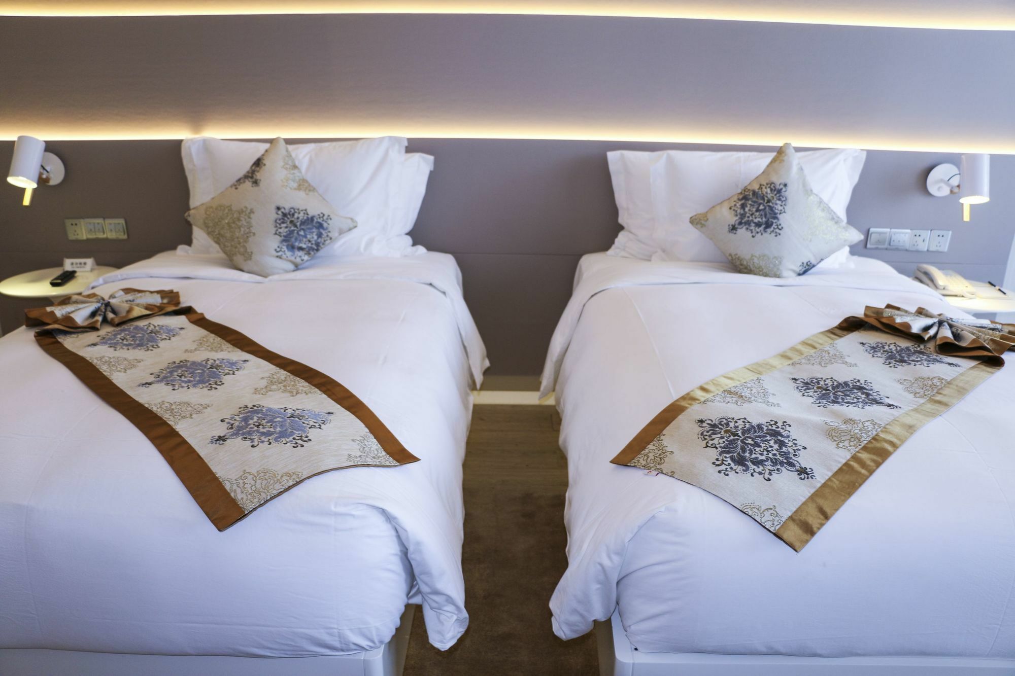 Sanya Phoenix Airport Hotel Екстериор снимка